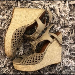 Tan wedges